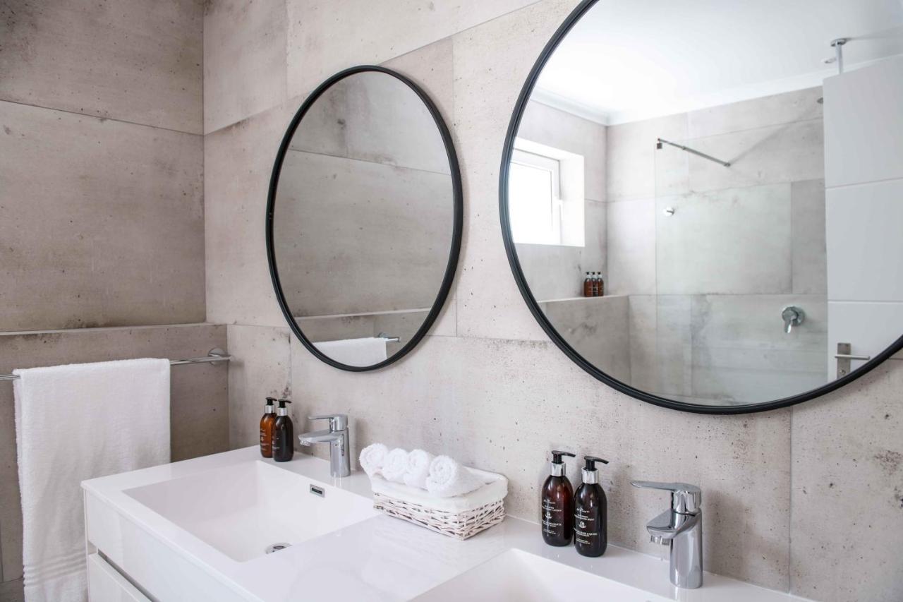 קייפטאון Bay Reflections Camps Bay Luxury Serviced Apartments מראה חיצוני תמונה