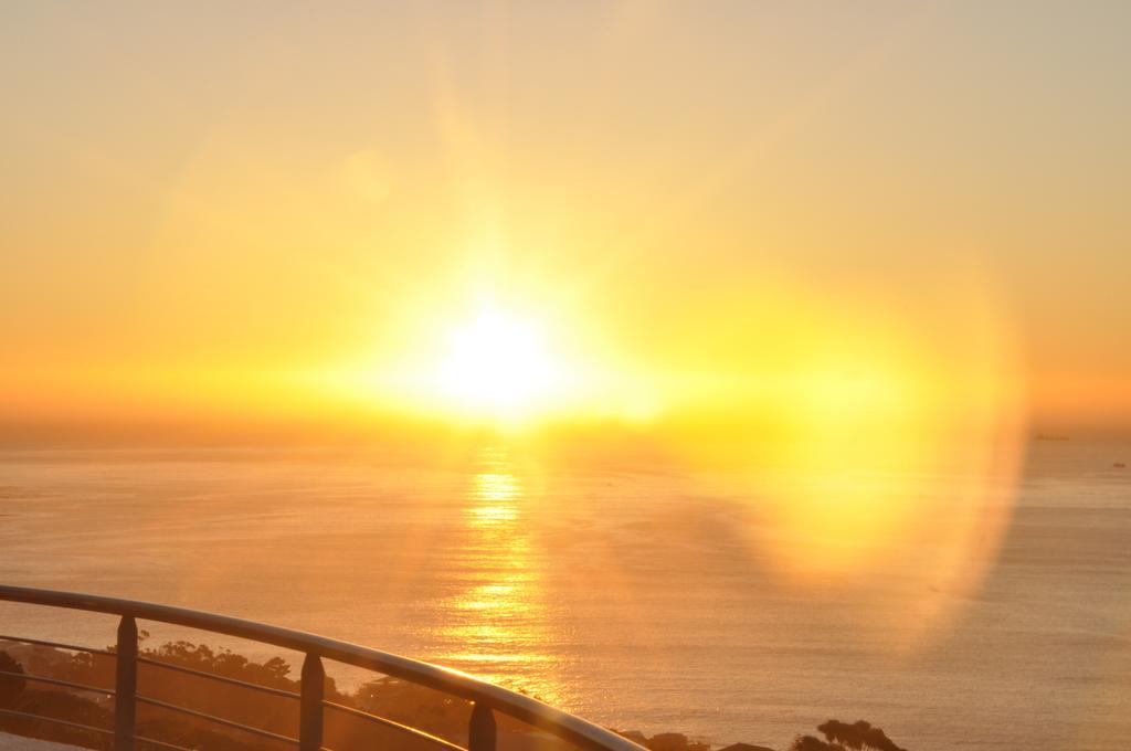 קייפטאון Bay Reflections Camps Bay Luxury Serviced Apartments חדר תמונה