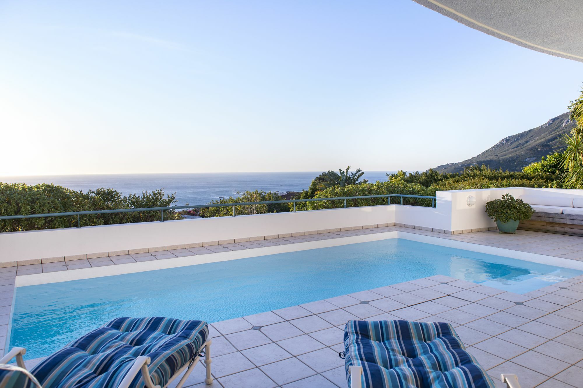 קייפטאון Bay Reflections Camps Bay Luxury Serviced Apartments מראה חיצוני תמונה